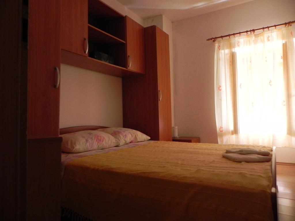Apartments Riva Đảo Pag Phòng bức ảnh